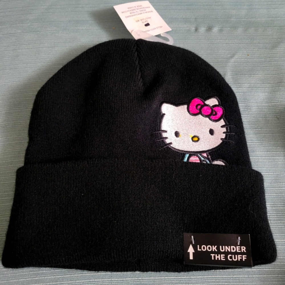 NWT Hello Kitty Embroidered Logo Beanie Hat Teen Youth Adult Black One Size